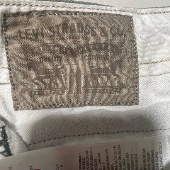 Levis Pants Mens 38x32 Brown Cargo Camouflage Tactical Utility Outdoors Military - Picture 3 of 14